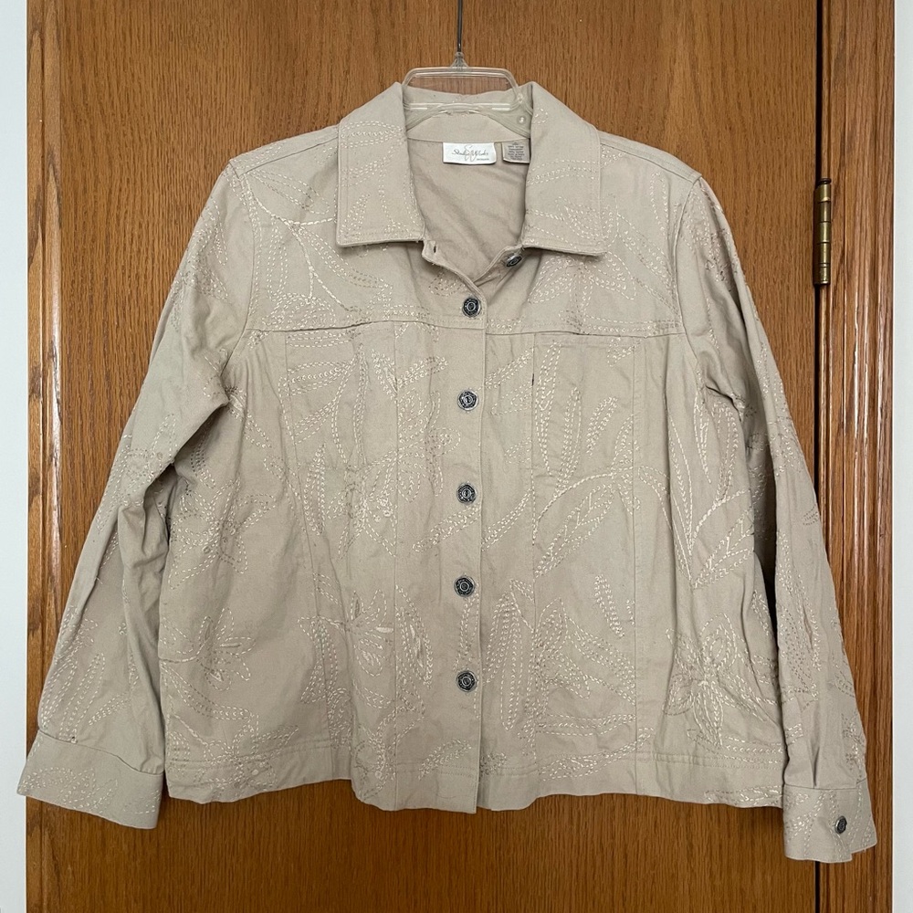 Studio Works 1X Beige Embroidered Jacket